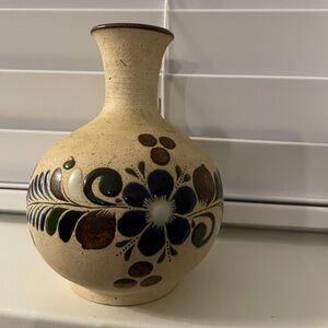 Mexican Tanala Vase